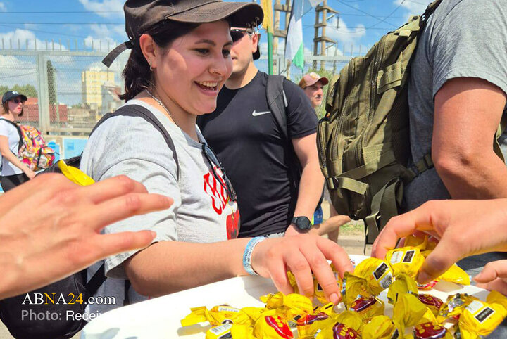 ایستگاه صلح و خدمت داوطلبان «حسین کیست؟» در مراسم زیارت لوخان