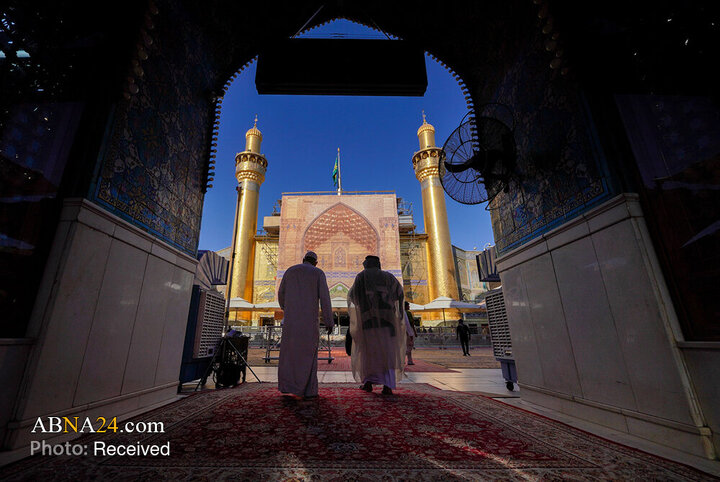 Informe fotográfico | Instantáneas de la devoción de los peregrinos bajo la sombra de la dorada cúpula del Imam Alí (la paz sea con él)