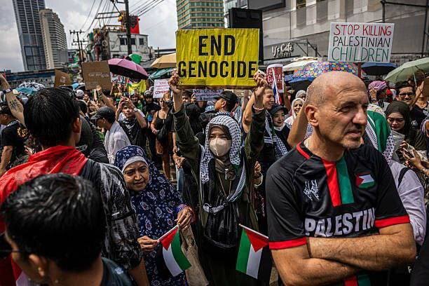 تظاهرة حاشدة في العاصمة التايلاندية بانكوك،؛ إسنادًا لغزة وتنديدًا بحرب الإبادة