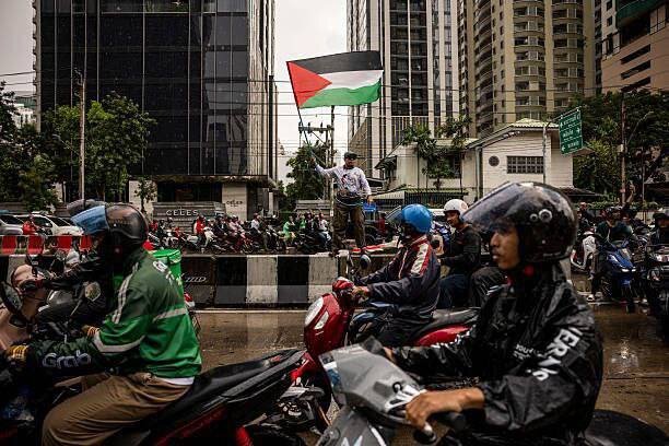 تظاهرة حاشدة في العاصمة التايلاندية بانكوك،؛ إسنادًا لغزة وتنديدًا بحرب الإبادة