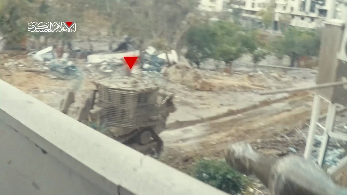 فيديو | مشاهد من استهداف ودك القوات المتوغلة في حي تل الهوى جنوب مدينة غزة