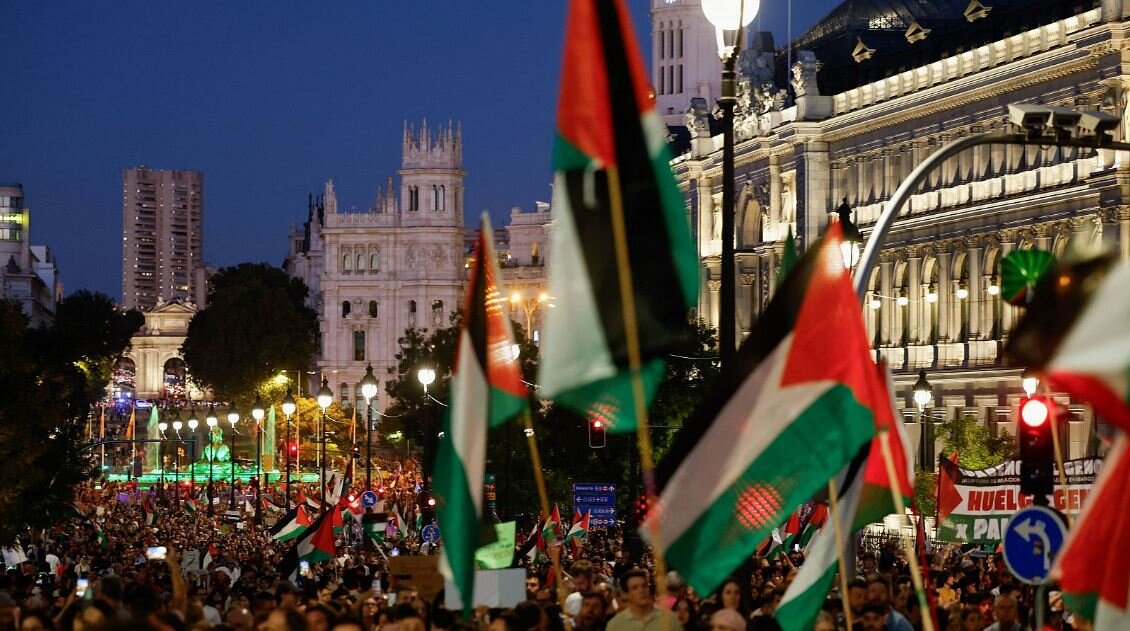 Miles de españoles claman contra el "genocidio" israelí y piden la libertad de la flotilla de Gaza