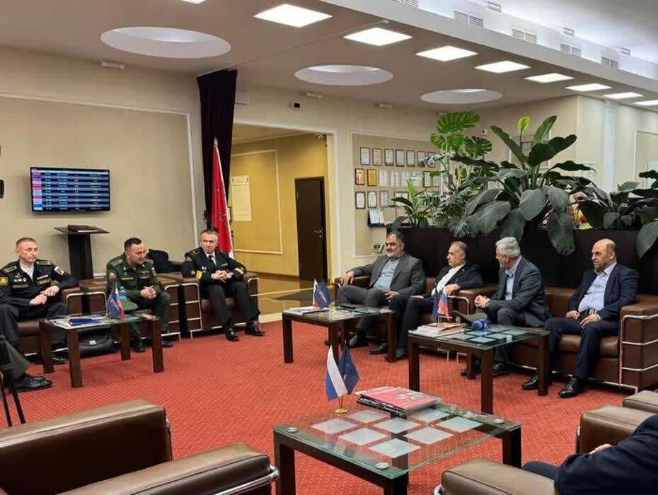 Iran: Kwamandan Sojojin Ruwanjamhuriyar Musulunci Ta Iran Ya Ziyarci Kasar Rasha