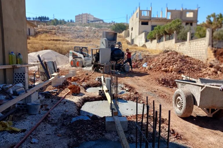 بازسازی ویرانههای لبنان پس از جنگ اسرائیل با هزینه مردم