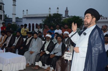مولانا کلب جواد نے لکھنو میں تاریخی مذہبی مقامات کی فوری بحالی کا مطالبہ کیا