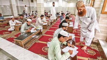 اتراکھنڈ میں مدرسہ بورڈ کا وجود ختم،  گورنر نے لگائی مہر