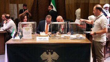 Terrorçu Əl-Colaninin yaradıcı demokratiyası; suriyalıların üçdə birinin iştirakı olmadan keçirilən seçkilər