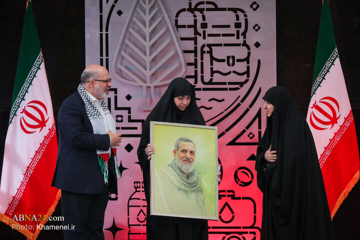 رویداد ملّی «ایران همدل» در حسینیه امام خمینی(ره)