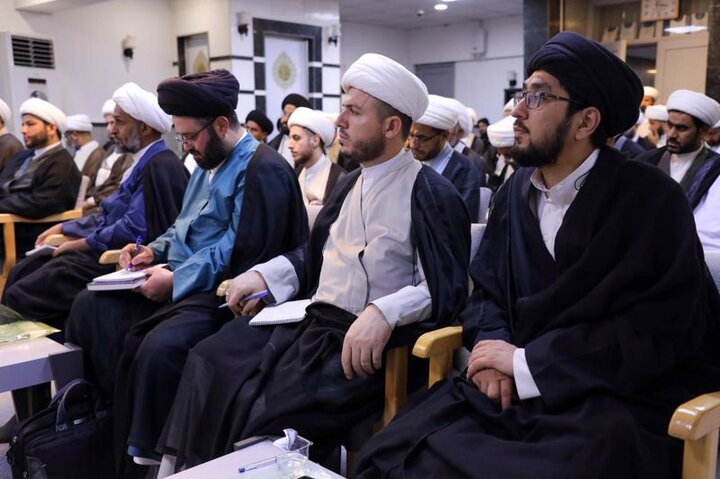 إقامة ورش تخصصية عن إعداد المحاضرات في كربلاء