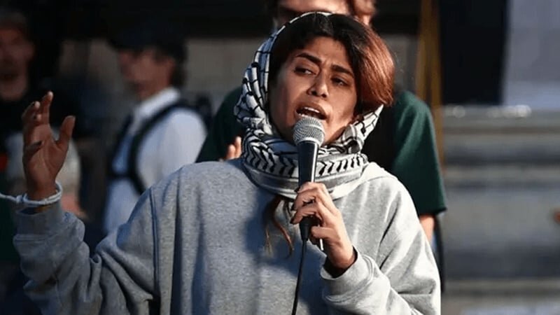 সুমুদ নৌবহরের পরও জাহাজ আসবে ও অবশেষে অবরোধ ভাঙবে।