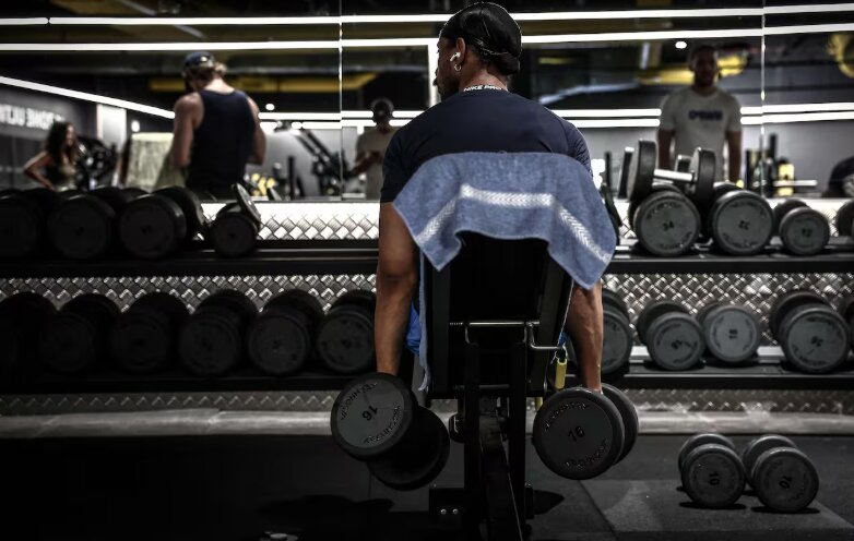 ابتکار سه برادر مسلمان برای احداث یک باشگاه بدنسازی با موازین اسلامی در زوریخ