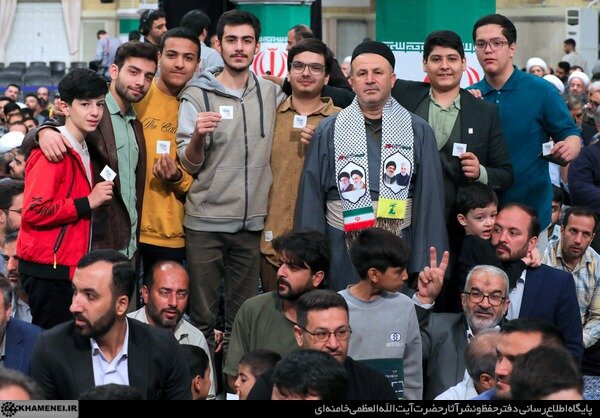 حسینیه امام خمینی؛ برگزاری رویداد ملی «ایران همدل»  یک تجلیّ از عشق به وطن در جنگ دوازده‌روزه