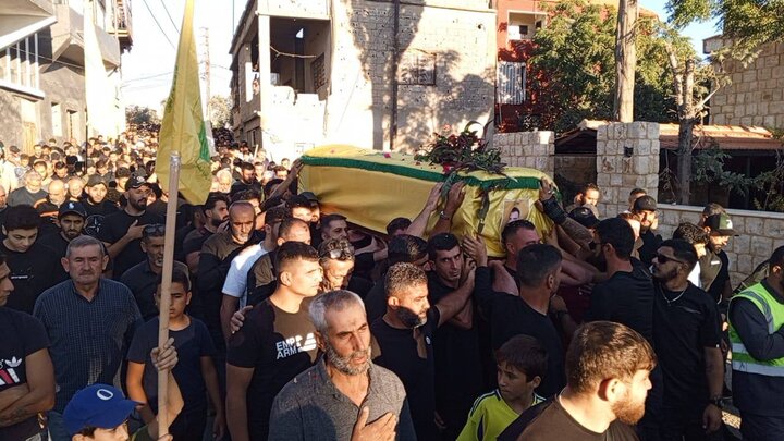 حزب الله وجماهير المقاومة يشيّعون الشّهيد علي قدوح في ياطر جنوب لبنان