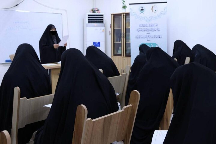 تقرير مصور/ الاختبارات النهائية للمشاركات في دورة "هدى للناس" مدرسات التربية الإسلامية في كربلاء