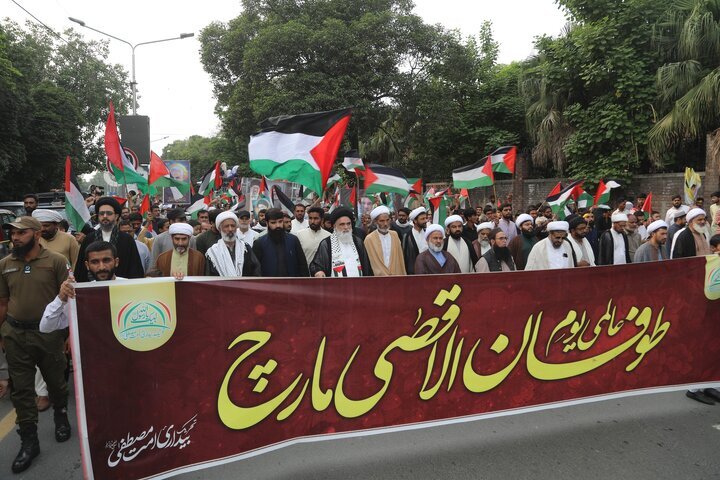 لاہور: طوفان الاقصیٰ کی سالگرہ کے موقع پر فلسطین کے حق میں عظیم الشان مارچ