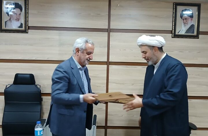 انعقاد تفاهم‌نامه همکاری دانشگاه مهر البرز و دانشگاه بین‌المللی اهل‌بیت(ع)