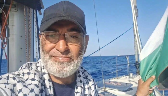 صیہونی جیل میں صمود فلوٹیلا ارکان ہر ہونے والے تشدد کے بارے مشتاق احمد خان نے  کیا کہا؟