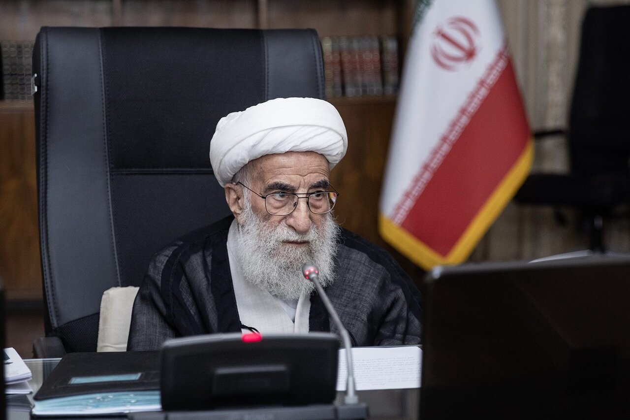 انقلاب اسلامی، تجلی حقیقت‌طلبی مکتب فاطمی در ملت ایران است/ تسخیر لانه جاسوسی، هیمنه آمریکا را در هم شکست