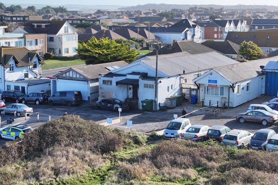 حمایت جامعۀ محلی برای بازسازی مسجدی در انگلیس که اخیراً دچار آتش‌سوزی عمدی شده بود