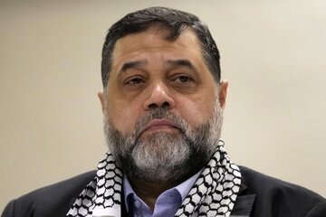 حماس رہنما: غزہ جنگ بندی معاہدے کی تفصیلات—قیدیوں کے تبادلے، امدادی قافلوں اور مستقبل کی حکمرانی پر اتفاق