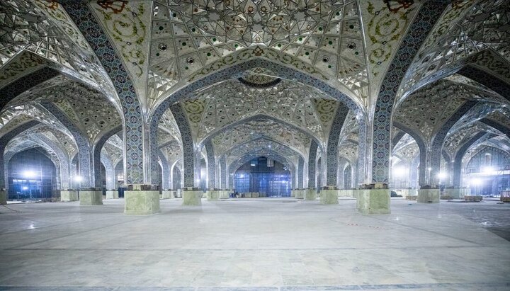 Informe fotográfico |  Imágenes del avance en la construcción del Gran Patio de Al-‘Aqila Zainab (la paz sea con ella)