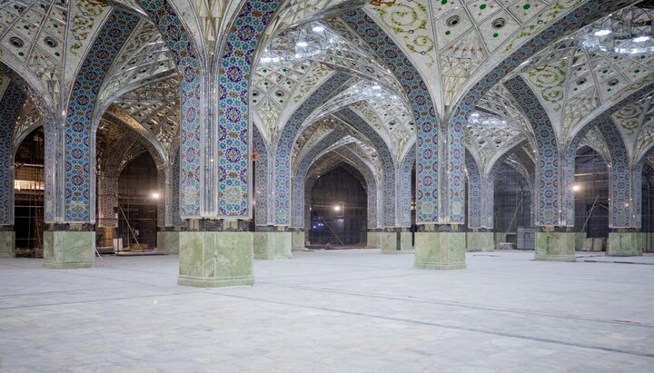 Informe fotográfico |  Imágenes del avance en la construcción del Gran Patio de Al-‘Aqila Zainab (la paz sea con ella)