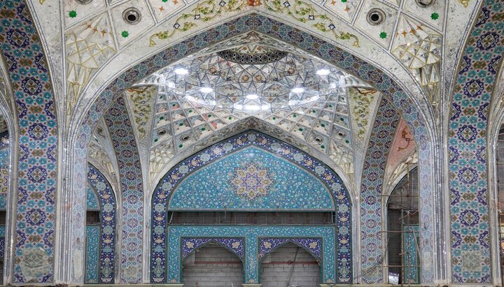 Informe fotográfico |  Imágenes del avance en la construcción del Gran Patio de Al-‘Aqila Zainab (la paz sea con ella)