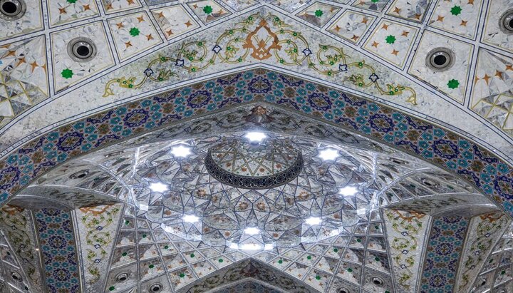 Informe fotográfico |  Imágenes del avance en la construcción del Gran Patio de Al-‘Aqila Zainab (la paz sea con ella)