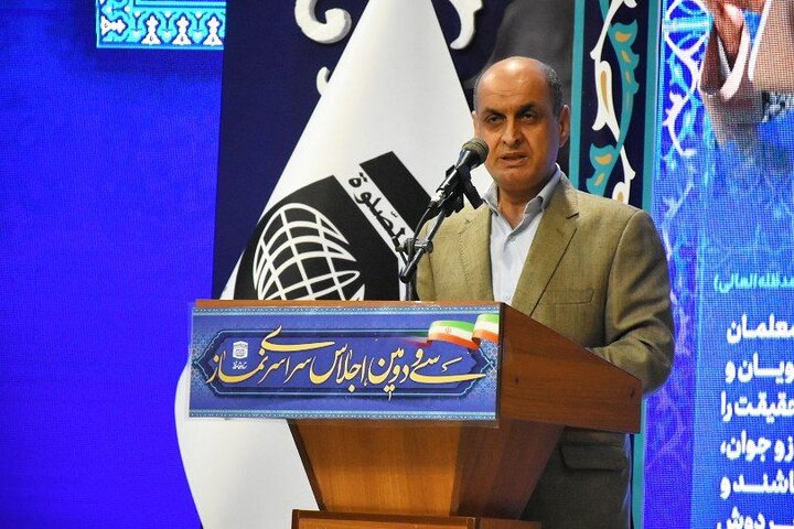 استان گیلان، گنجینه ایمان، علم و ایثار است