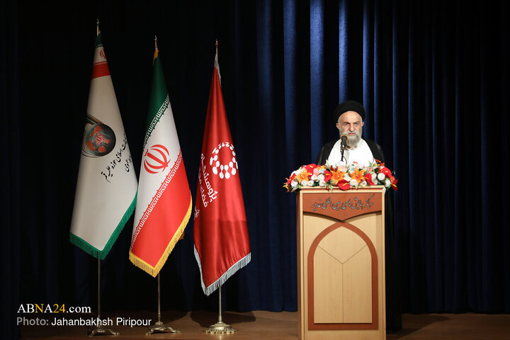 همایش تجلیل از مبلغان فضای‌مجازی فعال در دفاع‌مقدس ۱۲ روزه