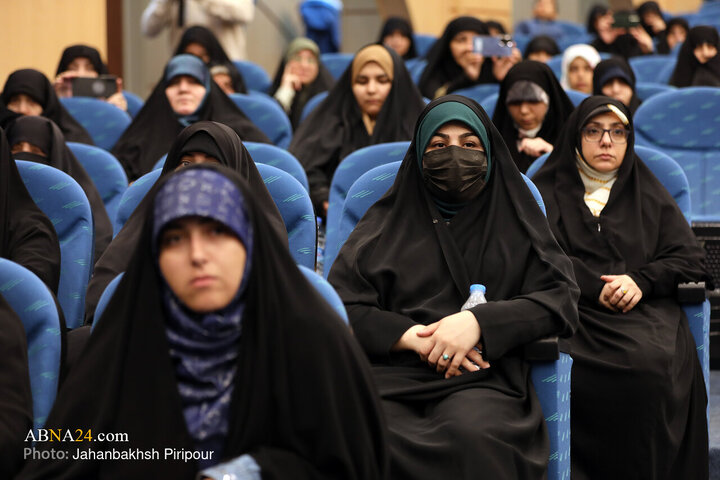همایش تجلیل از مبلغان فضای‌مجازی فعال در دفاع‌مقدس ۱۲ روزه