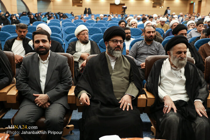 همایش تجلیل از مبلغان فضای‌مجازی فعال در دفاع‌مقدس ۱۲ روزه