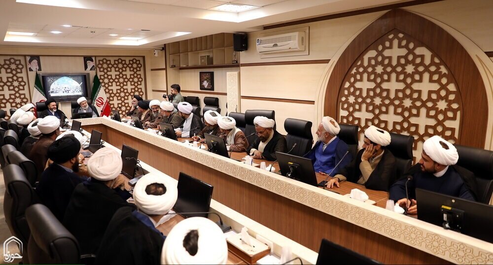 Qom Seminary Sends Over 42,000 Missionaries in Past Six Months - Official