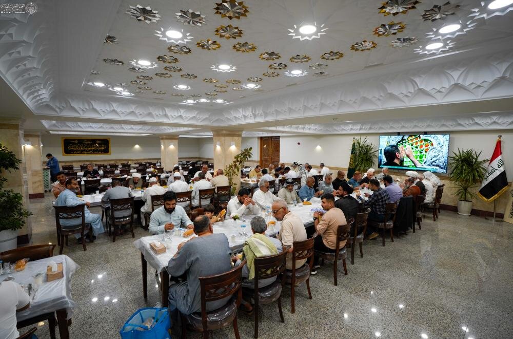 العتبة العلوية المقدَّسة تعتمدُ النظام الإلكترونيَّ في توزيع بطاقات التبرك للمضيف