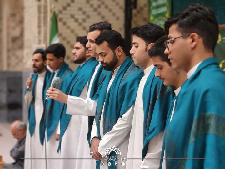 تقرير مصور/ العتبة الحسينية تقيم محفلين قرآنيين في حرم الإمام الرضا (ع)