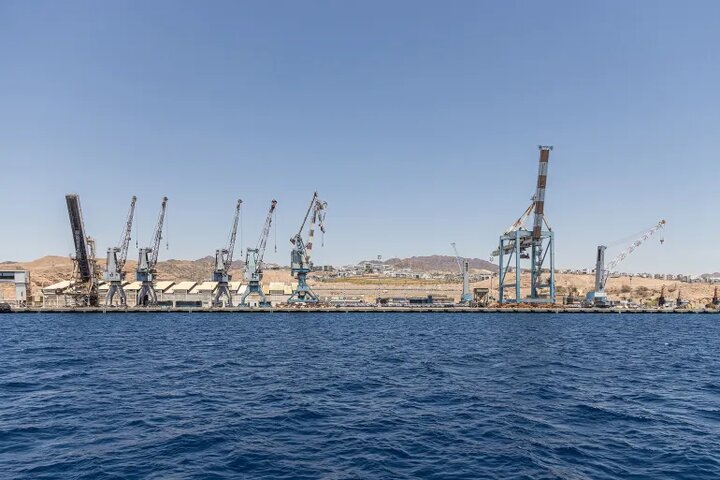 بندر ایلات زیر سایه تهدید یمنی‌ها/ شریان تجاری اسرائیل فلج شد