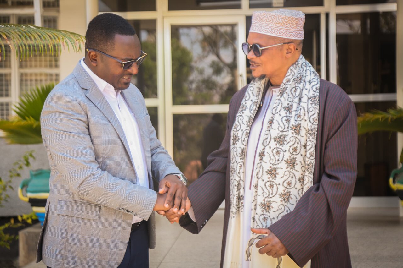 Mufti Mkuu wa Tanzania afanya ziara ya Kitablighi Iringa, azungumzia mmomonyoko wa maadili na ustawi wa jamii +Picha