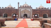 آگرہ کی جامع مسجد سے امام کا سامان باہر پھینک دیا گیا،حملہ آوروں کے خلاف کیس درج