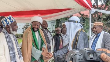 “Upendo na Maridhiano Ndiyo Nguzo Kuu ya Ndoa ya Kiislamu” | Awausia Wanandoa wapya kuishi kwa Amani na Huruma kama alivyoagiza Mtume (saww) +Picha