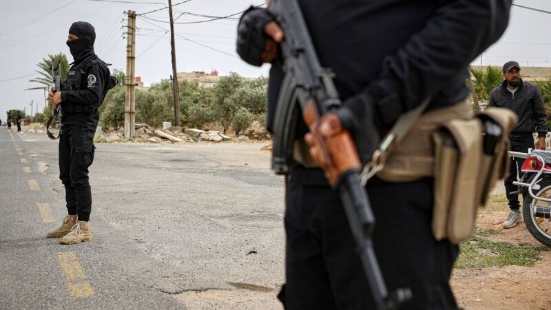 Ji dema têkçûna hikûmeta Esed va derdora 11 hezar kes li Sûriyê hatine kuştin Ji dema têkçûna hikûmeta Esed va derdora 11 hezar kes li Sûriyê hatine kuştin