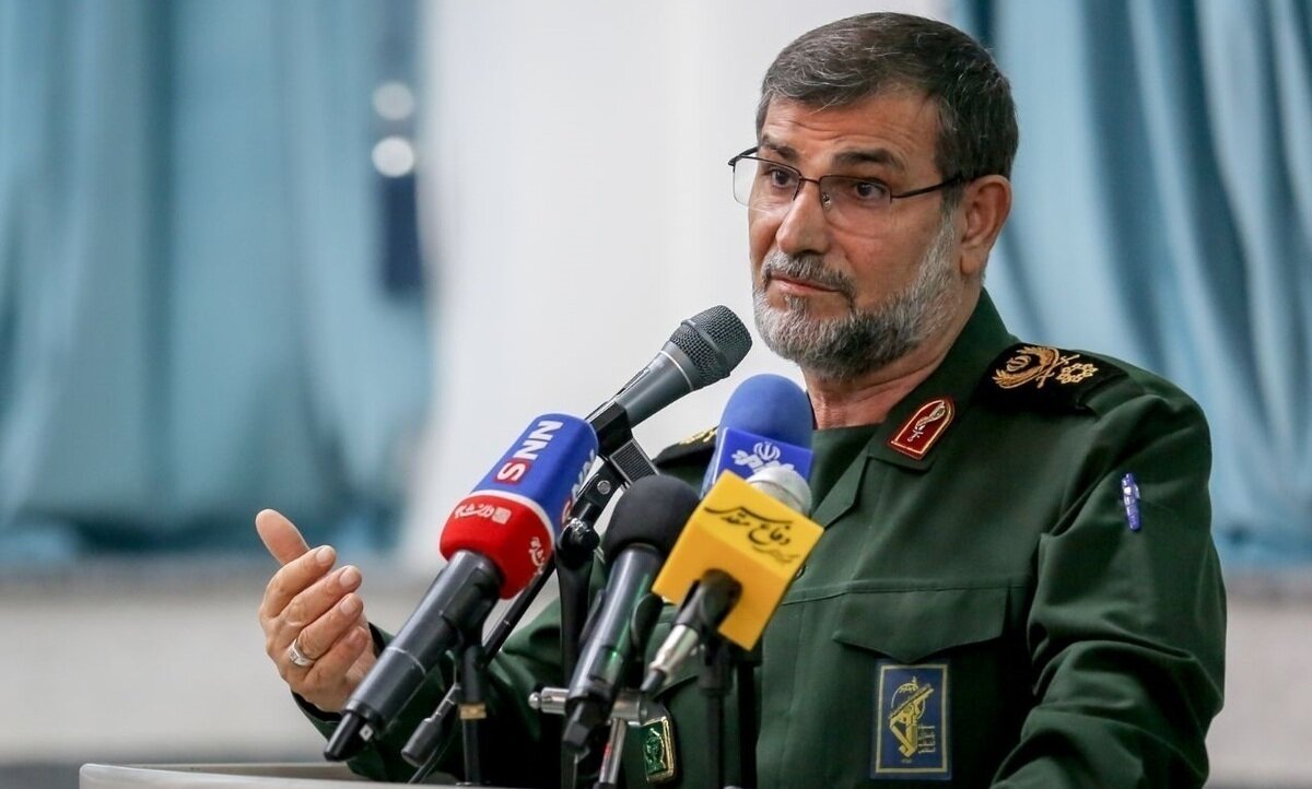 IRGC Navy Chief: Decision to close Strait of Hormuz lies with senior Iranian officials