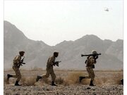 اشتباكات عنيفة بين القوات الافغانية والجيش الباكستاني في 7 ولايات حدودية