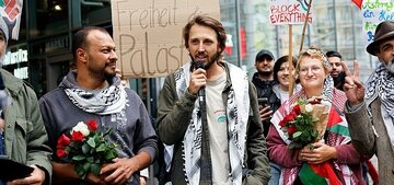 Beribu-ribu Berarak di Vienna Menuntut Sekatan ke Atas Israel