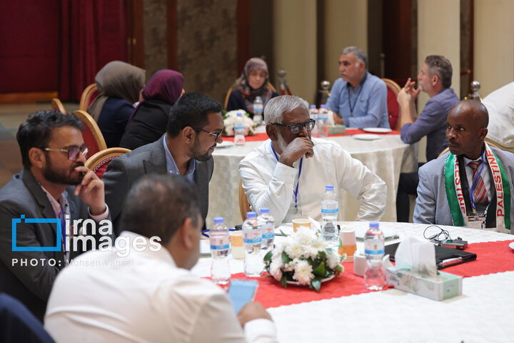 Photos: Islamic Awakening specialized conference in Tehran