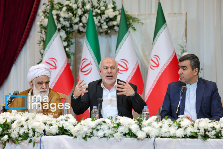 Photos: Islamic Awakening specialized conference in Tehran