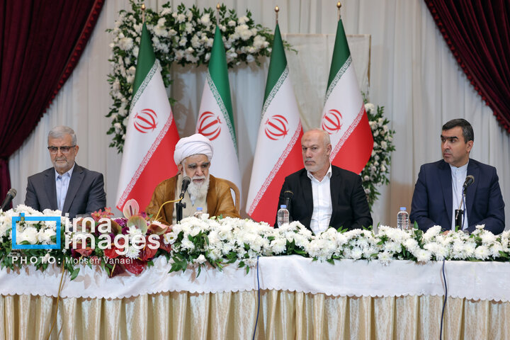Photos: Islamic Awakening specialized conference in Tehran