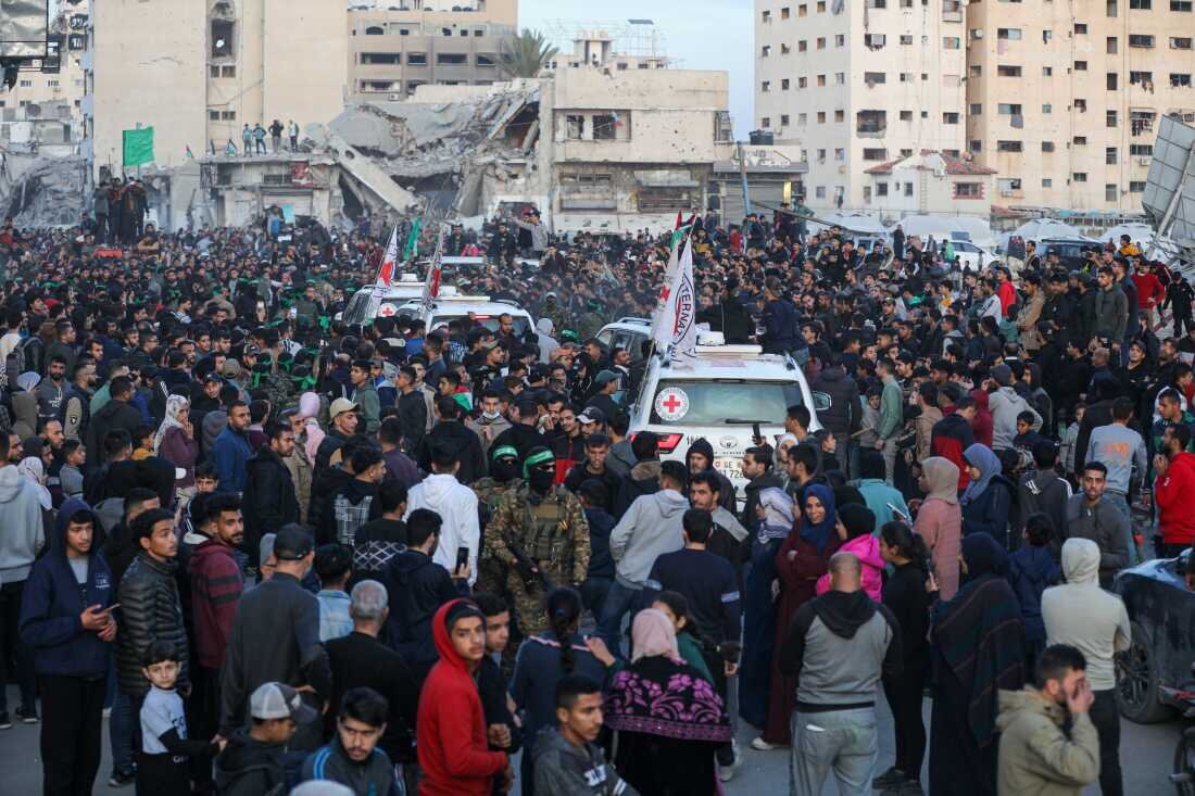 Hamas to release Israeli hostages as ceasefire deal takes effect