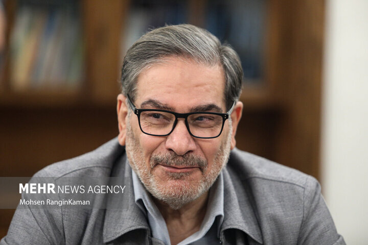 شەمخانی: هێشتا نەگەیشتووینەتە ئەو قۆناغە کە گەرووی هورمۆز دابخەین شەمخانی: هێشتا نەگەیشتووینەتە ئەو قۆناغە کە گەرووی هورمۆز دابخەین