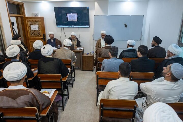 إطلاق العام الدراسي لطلبة المعهد العالي للتراث في كربلاء المقدسة