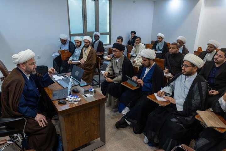 إطلاق العام الدراسي لطلبة المعهد العالي للتراث في كربلاء المقدسة